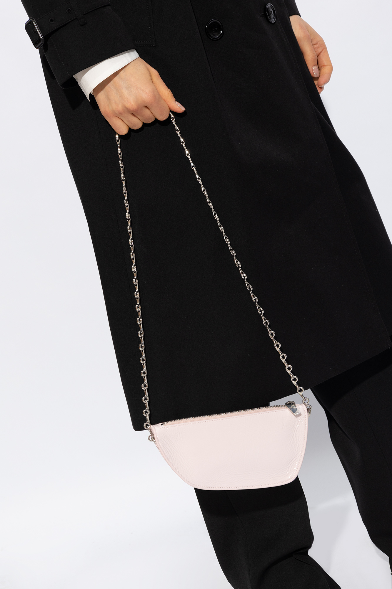 Burberry HAND BAG (8083472 B8640)